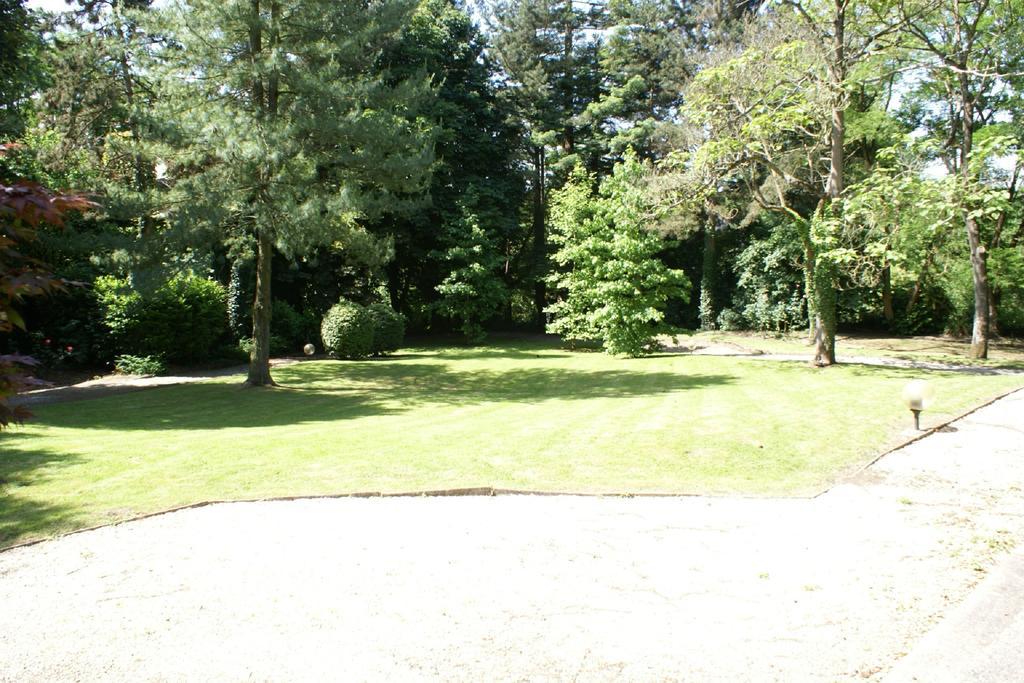 Logis Hotel Du Chateau Combourg Ngoại thất bức ảnh
